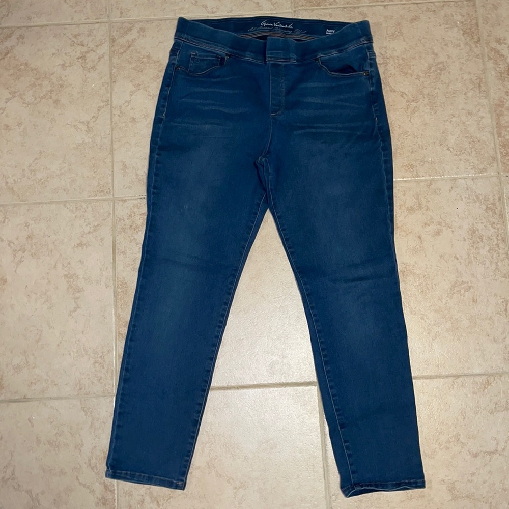 Skinny jeans